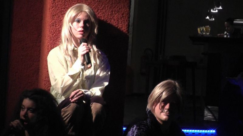 vlcsnap-2015-01-27-20h45m37s215